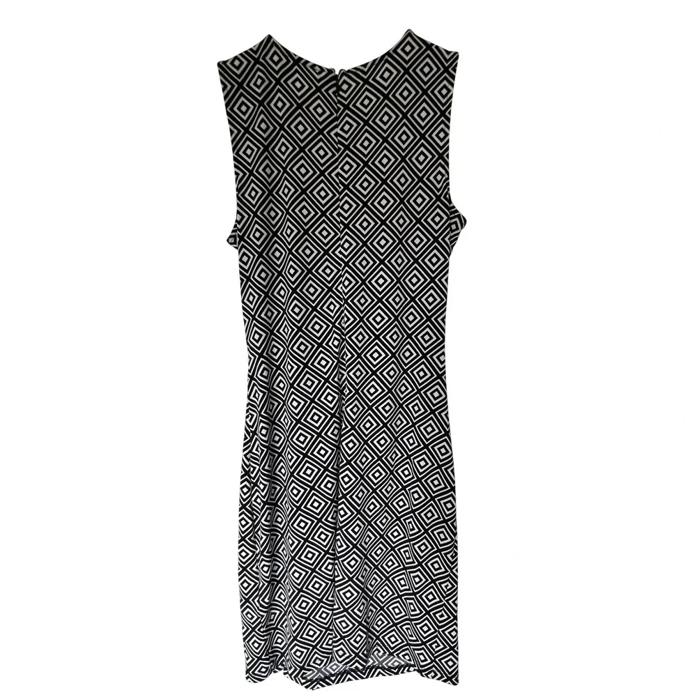 Michael Kors NWT Chic Black White Geometric Print Minimalist Sheath Dress P/S